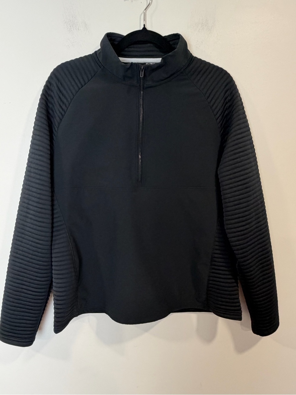 Under Armour Storm Women’s Fitted Gold gear Ribbed Daytona 1/4 Zip Black Size XL